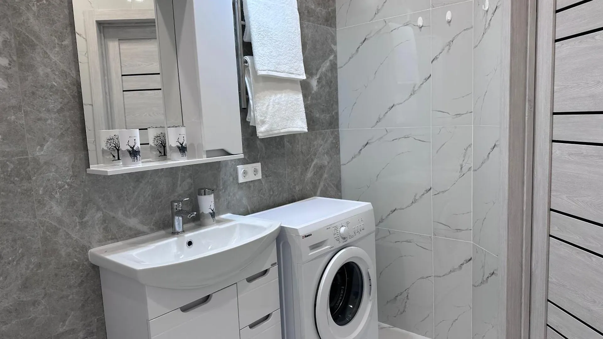 Новая Двухкомнатная Квартира В Жк Rams City Almaty Apartment